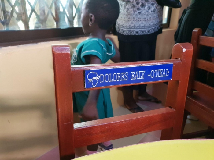 Library Chair (Dolores)