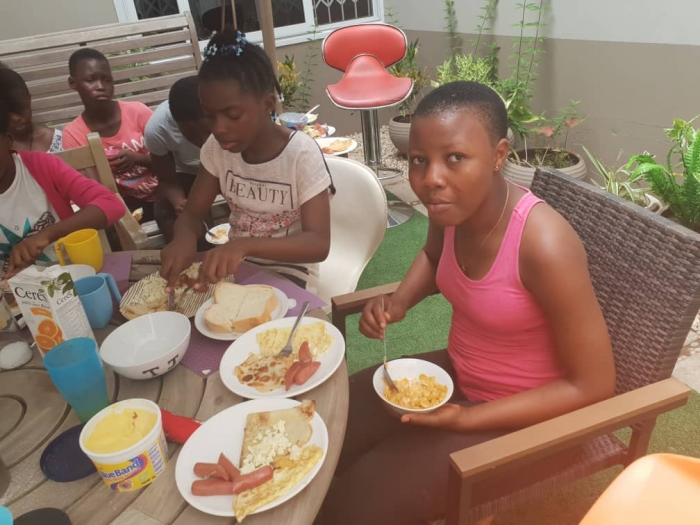 Sunday Morning Girls Accra Trip14